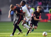 乐鱼体育竞技-奥格斯堡阻止法兰克福连胜气势高涨