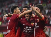 乐鱼体育中国官网-上海上港双杀对手，中超豪门称雄赛场的简单介绍