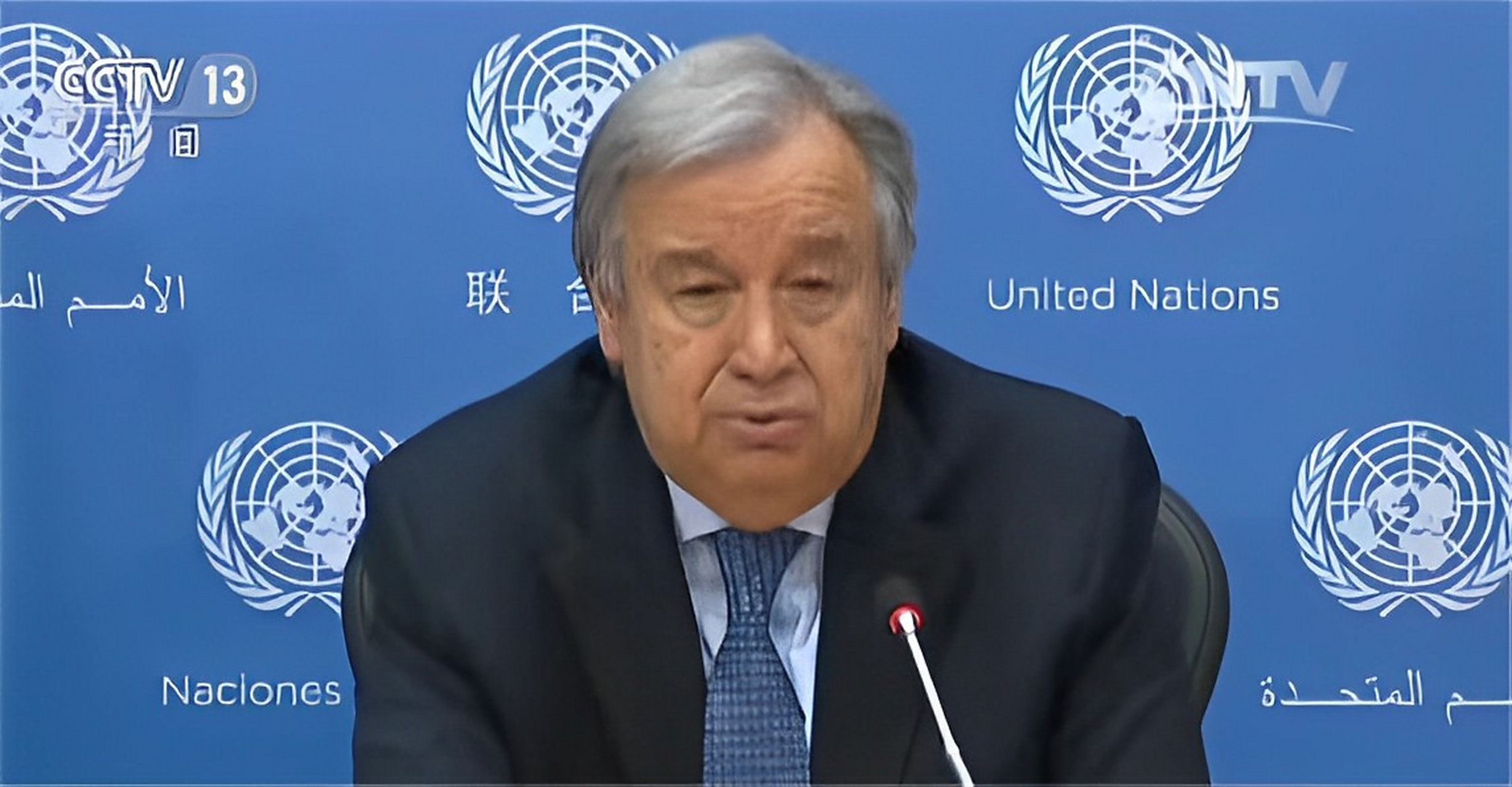 荷兰负于白俄罗斯，陷入困境