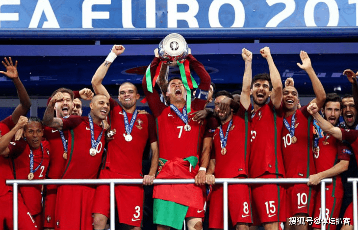 关于斯洛伐克队对阵匈牙利：波兰遭遇运气不佳出局的信息