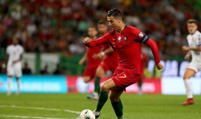 包含韩国国家队备战葡萄牙热身，决心保持连胜的词条