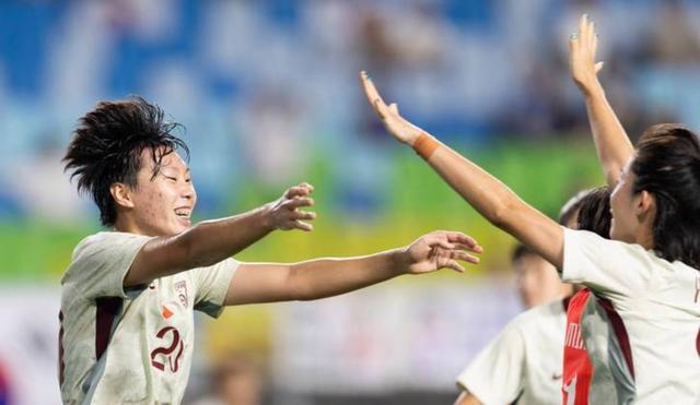 关于惊心动魄：女足比赛悬念重重，最终定胜负的信息