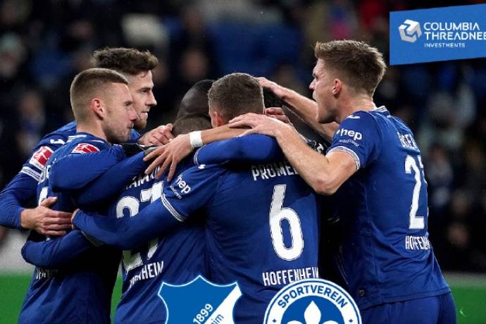 弗来堡球员勇往直前,取得耀眼成绩 弗来堡球员勇往直前,取得耀眼成绩