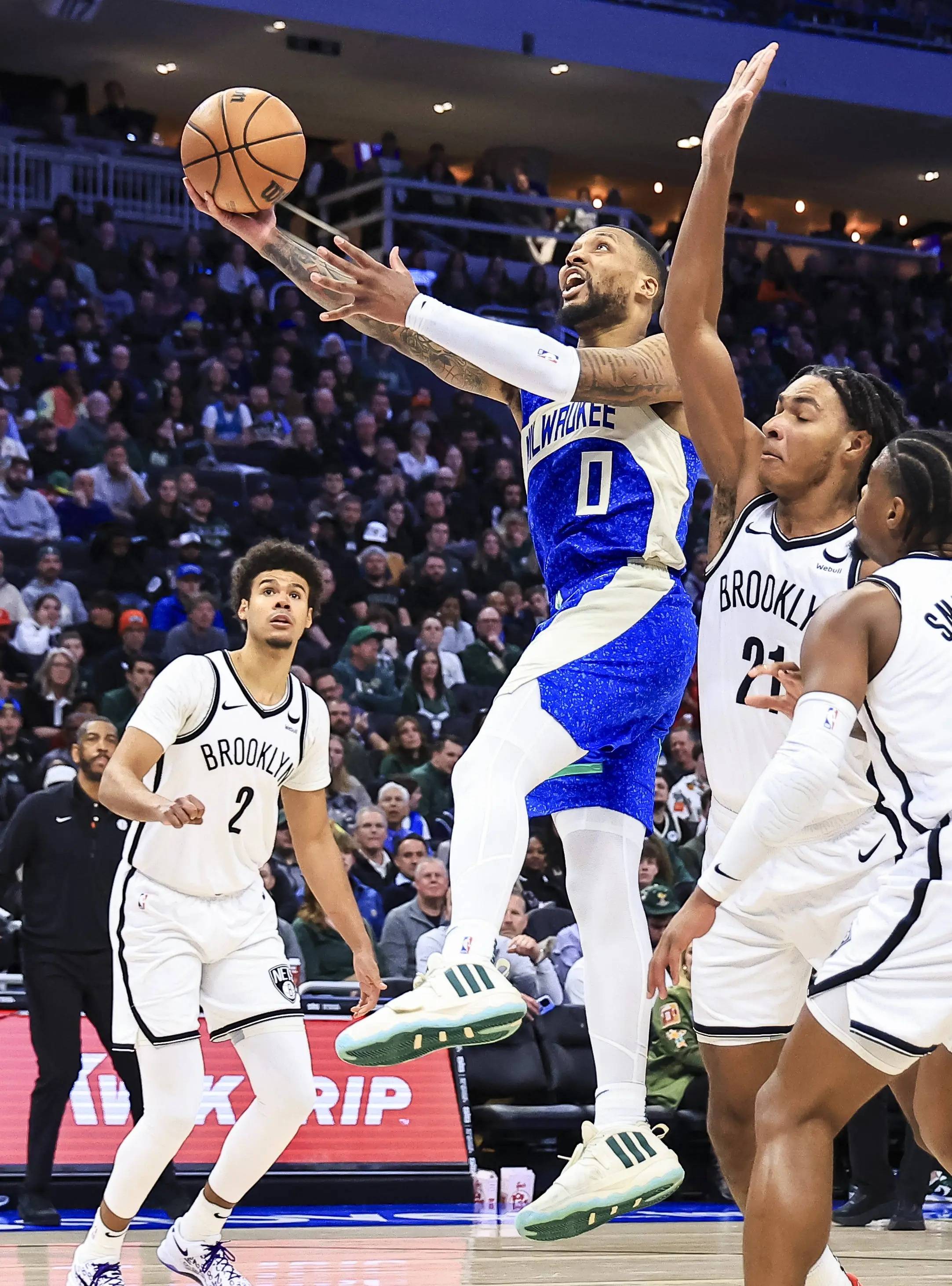 雄鹿击败76人，东部霸主再现