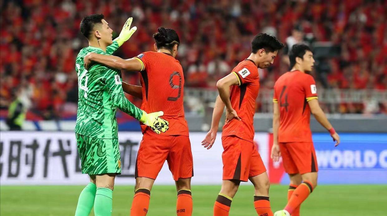 中国球员在国际赛事中展现出色表现 中国球员在国际赛事中展现出色表现